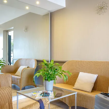 Climatise 2/3 Pers - Proche Et Commerces - Wifi Gratuit - Fr-1-466a-18 Appartement *
