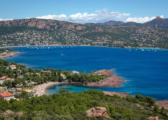 Apartment Climatise 2/3 Pers - Proche Et Commerces - Wifi Gratuit - Fr-1-466a-18 Saint-Raphaël